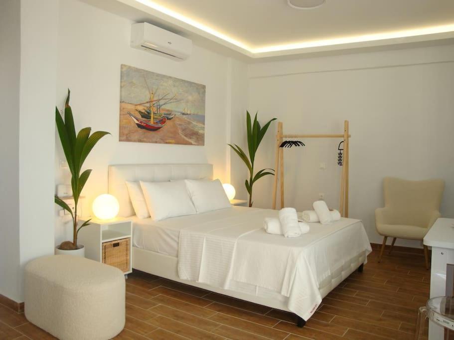 Ferienwohnung Centre Penthouse With Seaview Iraklio Exterior foto