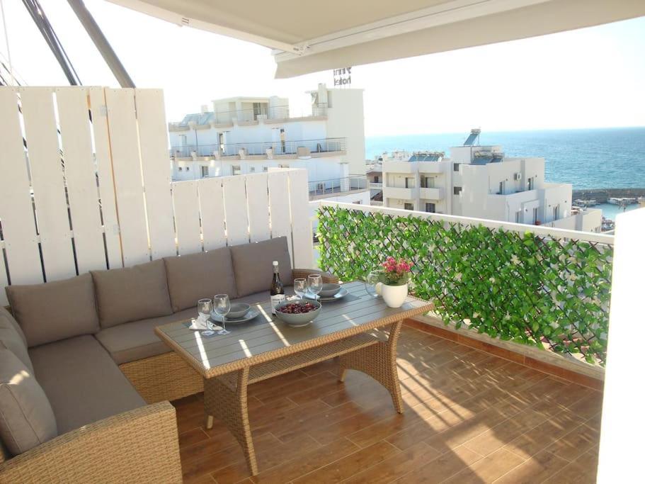 Ferienwohnung Centre Penthouse With Seaview Iraklio Exterior foto